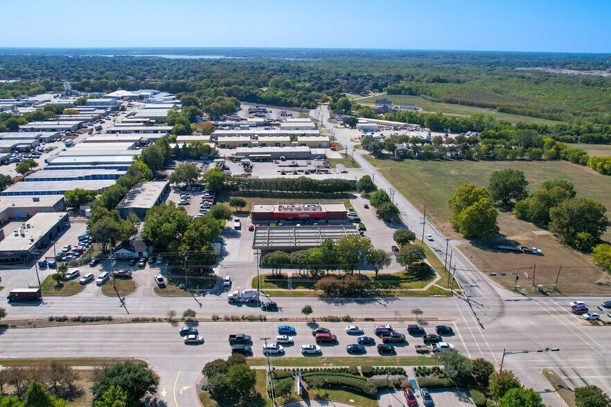 More Photos Of 1900 Lakeview Pky, Rowlett Convenience Store For Sale
