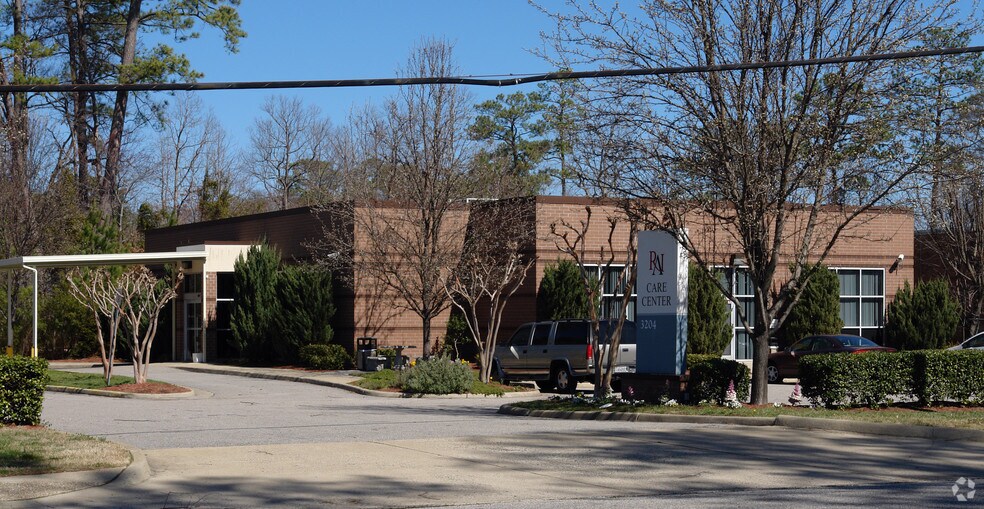 More Photos Of 3204 Churchland Blvd, Chesapeake Medical For Sale
