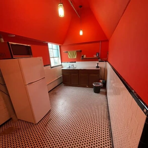 More Photos Of 241 E 4th St, Frederick Loft Creative Space For Lease