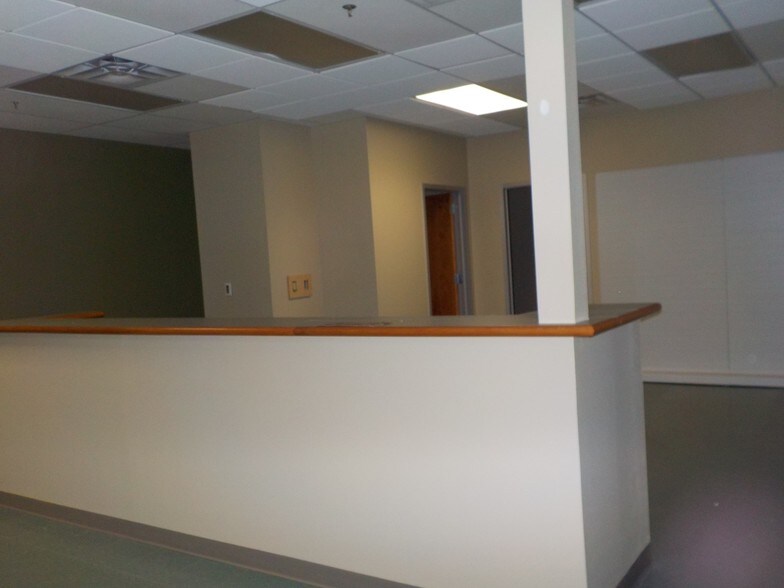 More Photos Of 5700 N Exp 77/83, Brownsville Medical For Lease