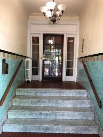 More Photos Of 328 N 12th St, Newark Apartments For Sale