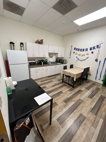 More Photos Of 6855 Deerpath Rd, Elkridge Office For Lease