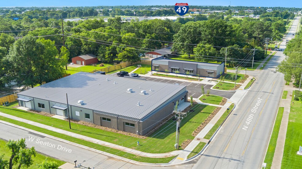 More Photos Of 307 N 48th St, Springdale Storefront Retail Office For Lease
