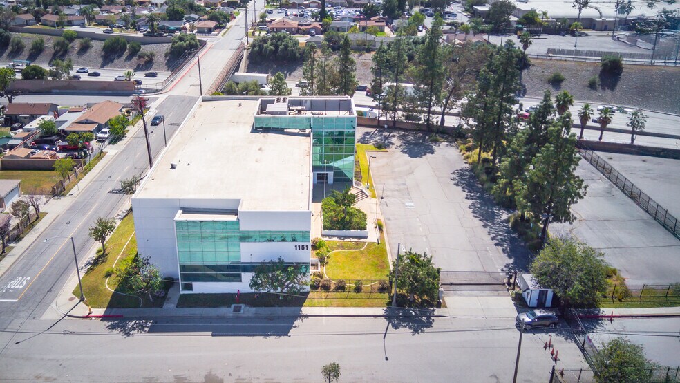 More Photos Of 1151 W 5th St, Azusa Medical For Sale