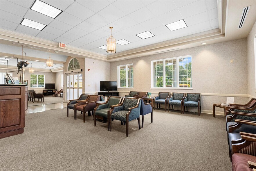 More Photos Of 1146 N New Hope Rd, Gastonia Medical For Sale