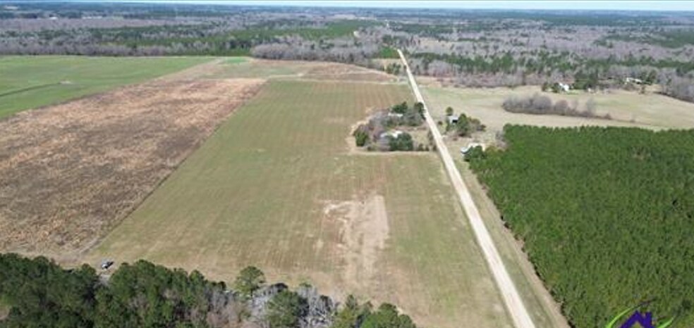 More Photos Of Jones Road, Cochran Land For Sale