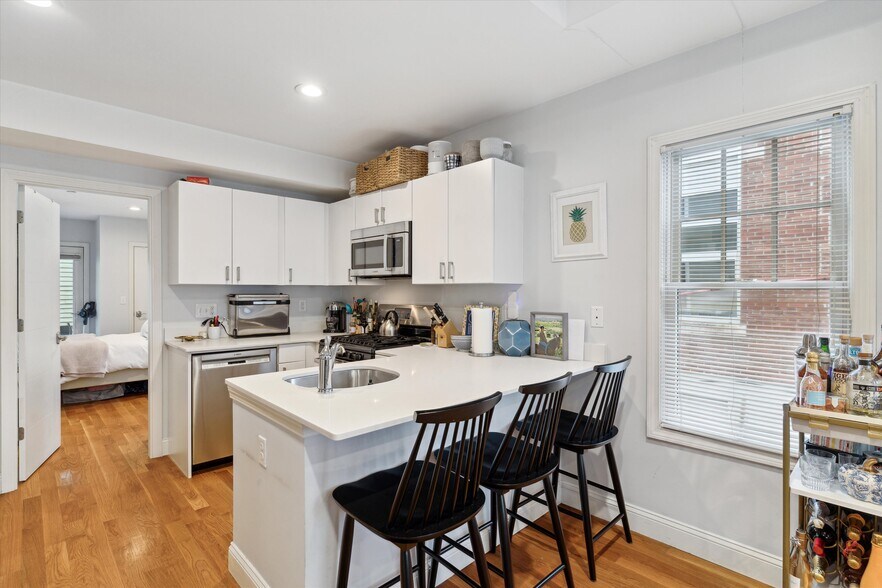 More Photos Of 75-77 F St, Boston Apartments For Sale