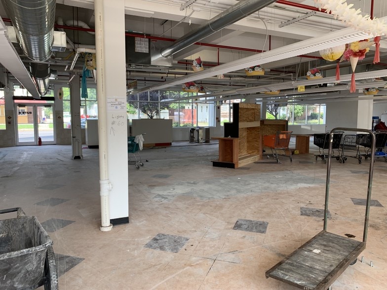 More Photos Of 727 Franklin Blvd, Somerset Apartments For Lease