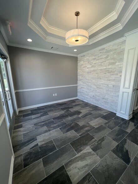 More Photos Of 2743 Smith Ranch Rd, Pearland Loft Creative Space For Sale