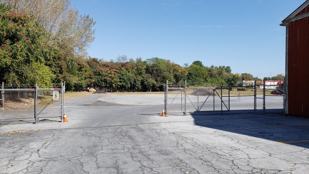 More Photos Of 741 E Cumberland St, Lebanon Land For Sale