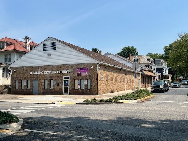 Primary Photo Of 2301 N 3rd St, Harrisburg Office For Sale