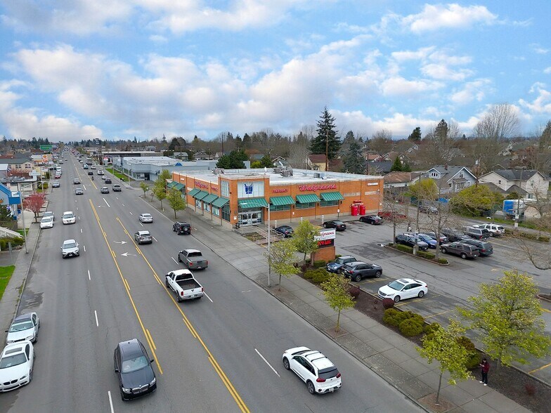 More Photos Of 2205 Broadway Ave, Everett General Retail For Sale