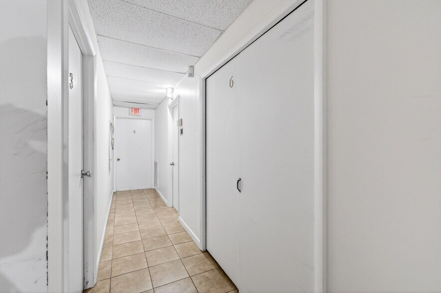 More Photos Of 321 N Railroad Ave, Boynton Beach Unknown For Lease