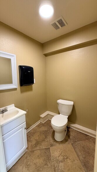 More Photos Of , Flint Unknown For Sale