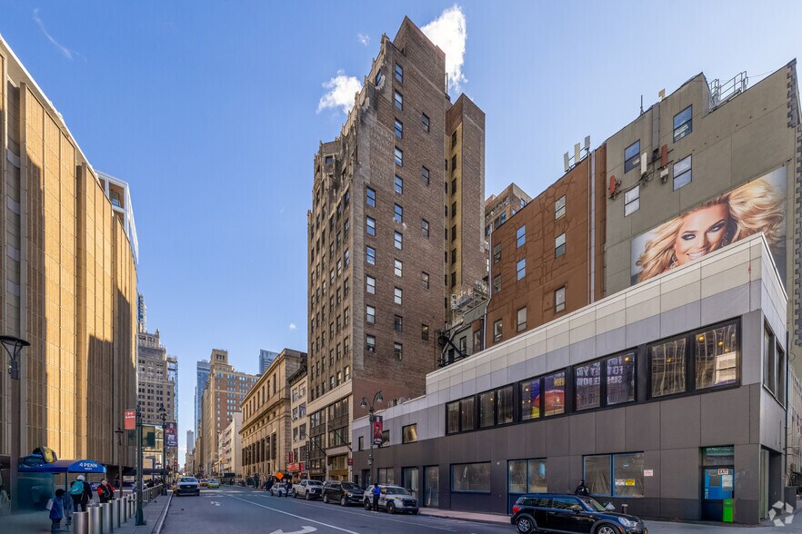 Primary Photo Of 254 W 31st St, New York Office For Lease
