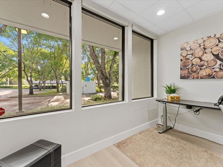 More Photos Of 2295 NW Corporate Blvd, Boca Raton Office Residential For Sale