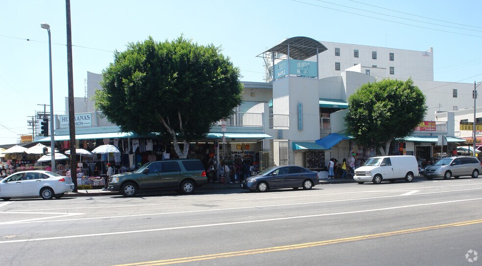 More Photos Of 1001 S Maple Ave, Los Angeles Storefront For Lease