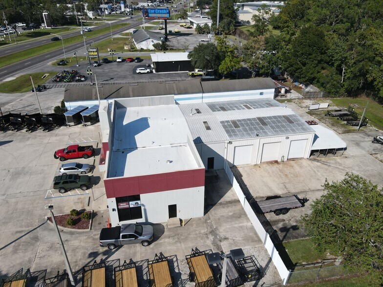 More Photos Of 7739 Blanding Blvd, Jacksonville Auto Dealership For Lease