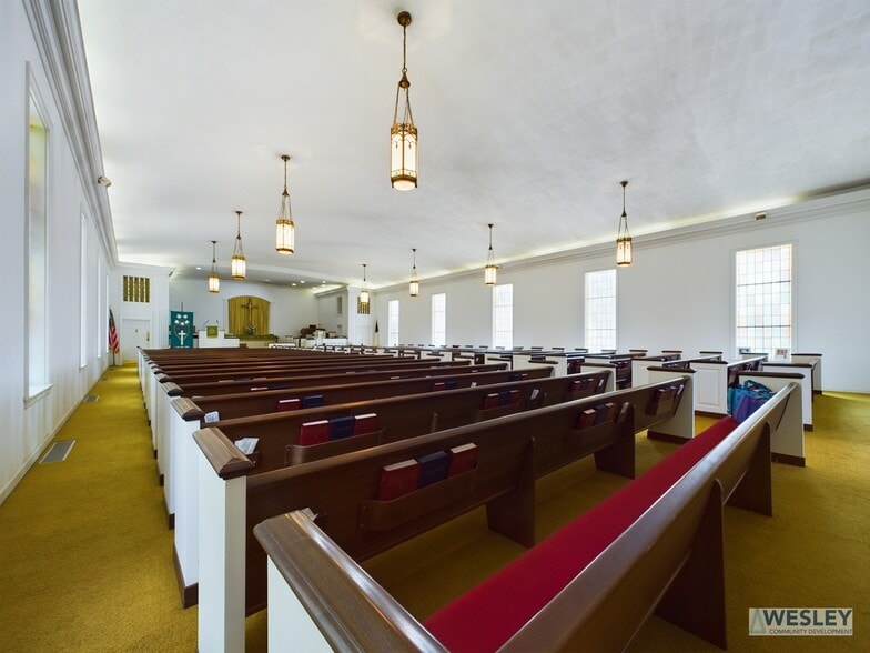 More Photos Of 2405 Bellemeade St, High Point Religious Facility For Sale