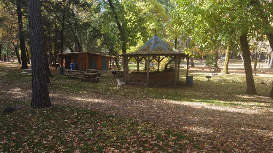 More Photos Of 15960 Bottle Rock Rd, Cobb Hotel For Sale