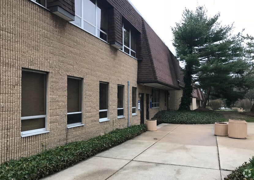 More Photos Of 420 Benigno Blvd, Bellmawr Distribution For Lease
