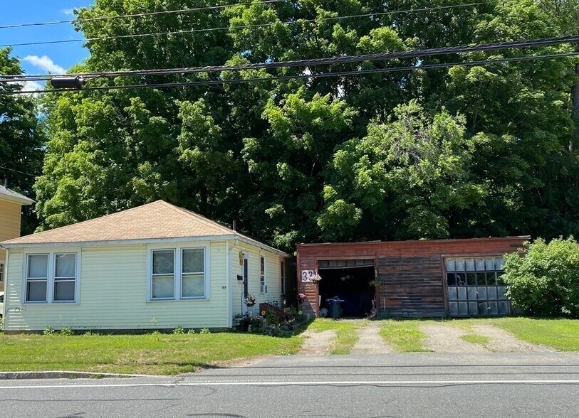 More Photos Of 31-33 Chapel St, Northampton Auto Repair For Sale