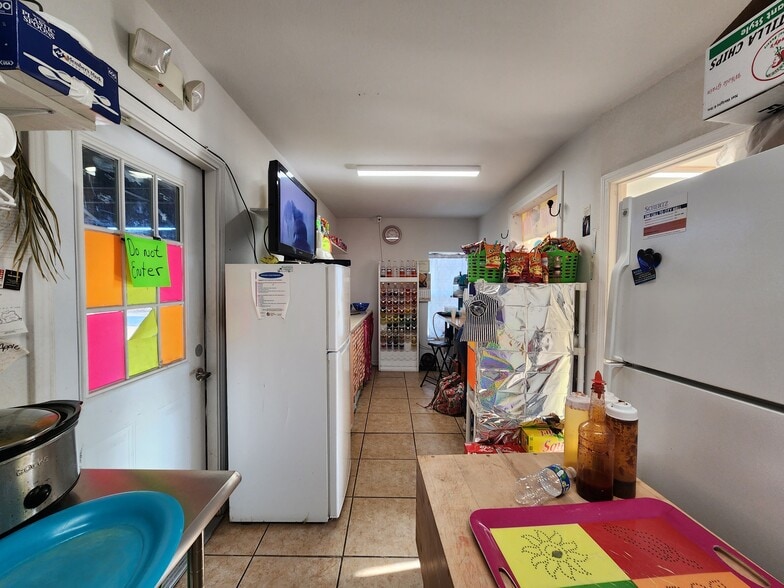 More Photos Of 108 Schertz Pky, Schertz Auto Repair For Sale
