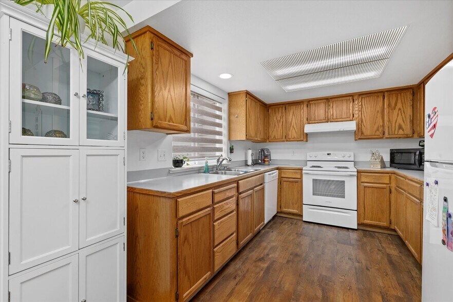 More Photos Of 930 Stitch Rd, Lake Stevens Apartments For Sale