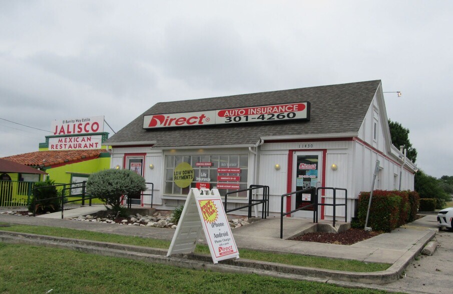 More Photos Of 11430 Perrin Beitel Rd, San Antonio Freestanding For Lease