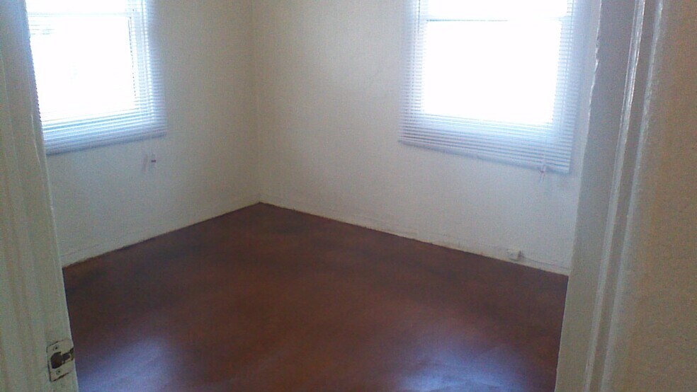 More Photos Of 5038 N 18th Ave, Phoenix Multifamily For Sale