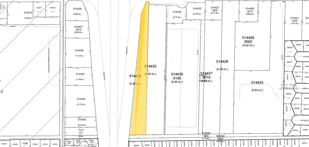 More Photos Of 7060 103rd St, Jacksonville Showroom For Lease