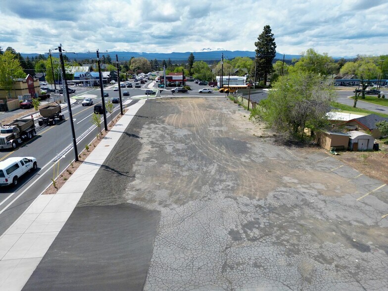 More Photos Of 530 SE 3rd St, Bend Land For Sale