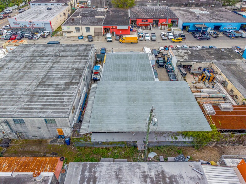 More Photos Of 1040 E 29th St, Hialeah Warehouse For Sale