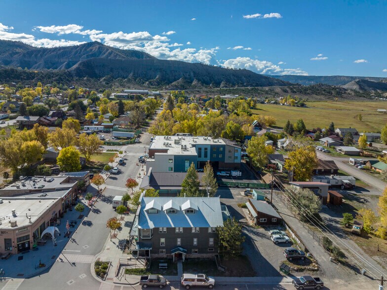 More Photos Of 609 Clinton St, Ridgway Apartments For Sale