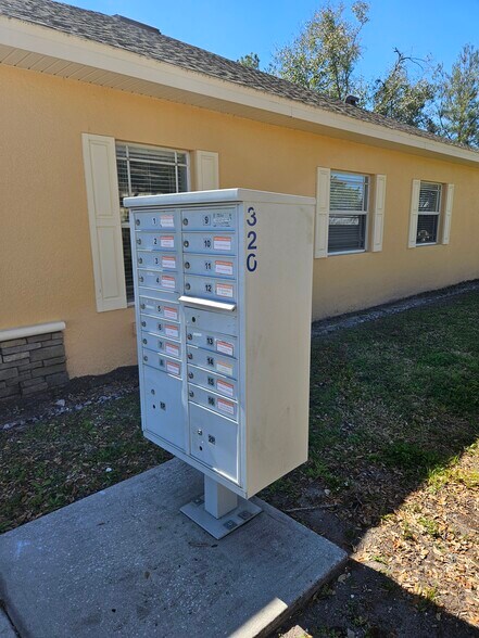 More Photos Of 10011-10021 Water Works Ln, Riverview Medical For Sale