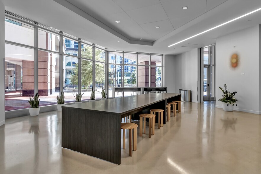 More Photos Of 50 Fountain Plz, Buffalo Office For Lease