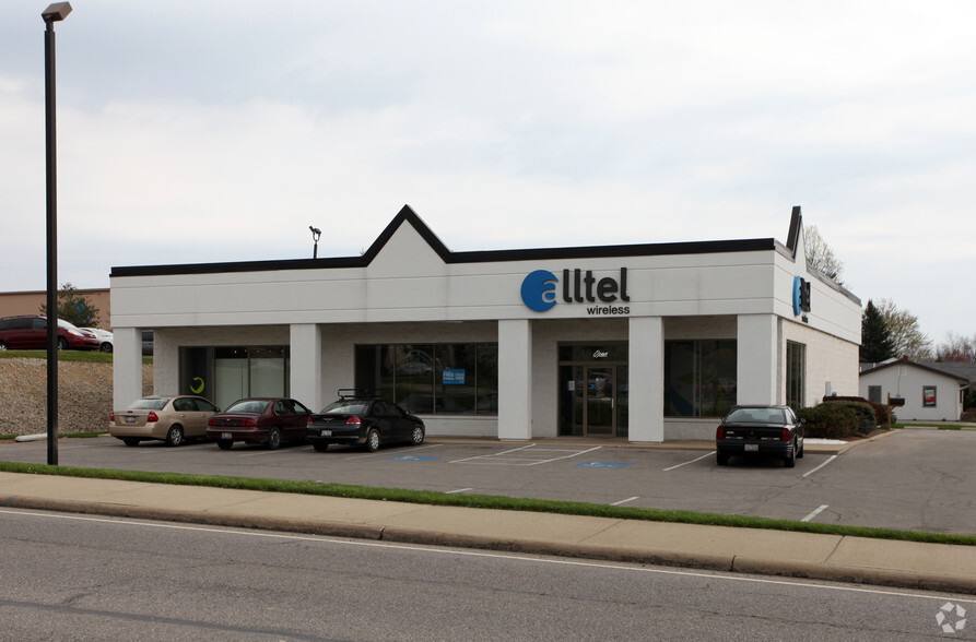 Primary Photo Of 1020 N Lexington Springmill Rd, Mansfield Freestanding For Lease