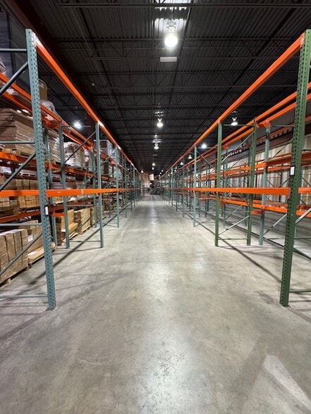 More Photos Of 2500 Hawkeye Ct, Virginia Beach Warehouse For Lease