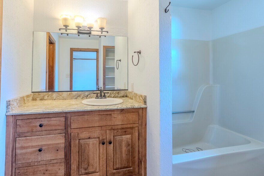 More Photos Of 8356 Sylva Rd, Franklin Office For Sale