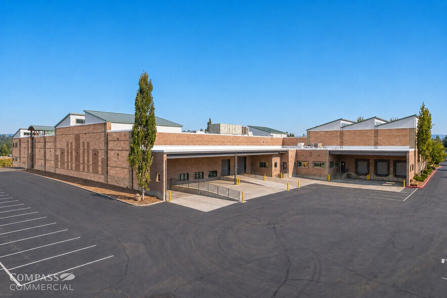 More Photos Of 1777 SW Chandler Ave, Bend Office For Lease