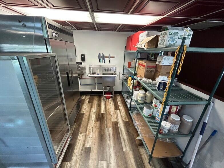 More Photos Of 6460 Banner Elk Hwy, Elk Park Restaurant For Sale