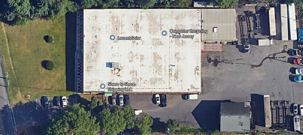 More Photos Of 1071 Springfield Rd, Union Township Showroom For Lease