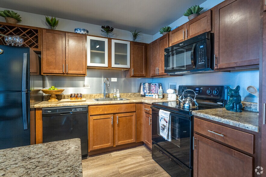 More Photos Of 800 S 4th St, Louisville Apartments For Lease