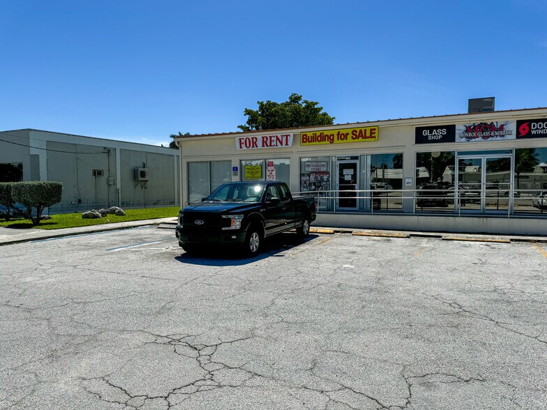 More Photos Of 3216 Flagler Ave, Key West Storefront Retail Office For Sale