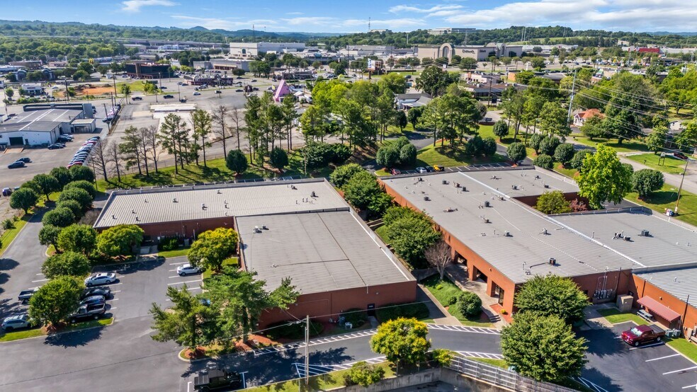 More Photos Of 104-176 Cude Ln, Madison Medical For Lease