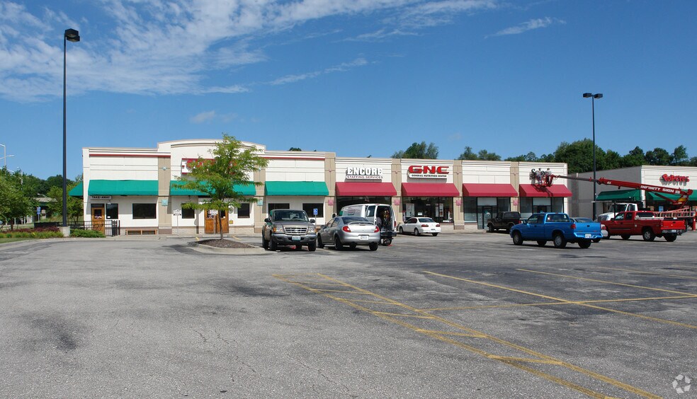 More Photos Of 4323-4357 N Chouteau Tfwy, Kansas City Unknown For Lease