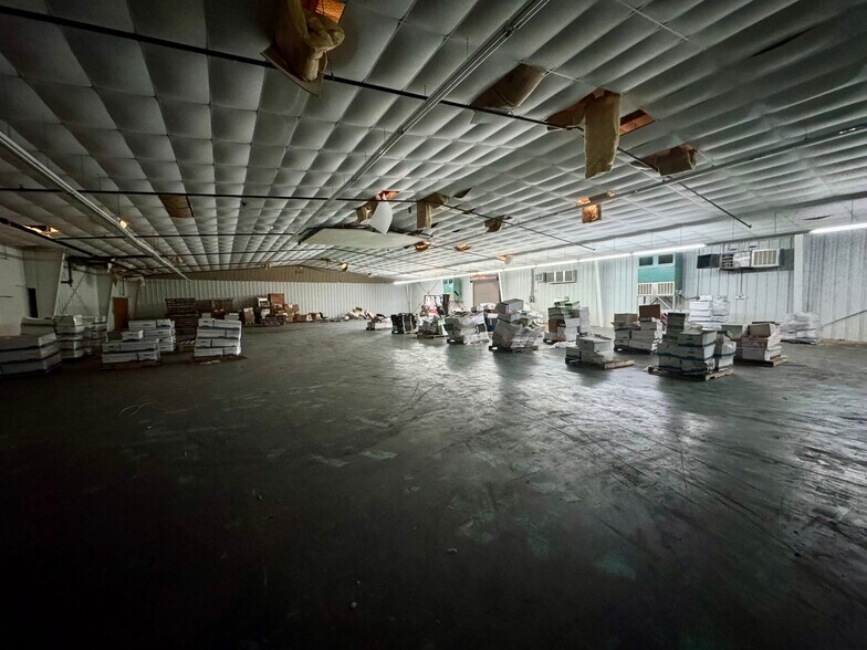More Photos Of 435 Georgetown hwy, Johnsonville Self Storage For Sale