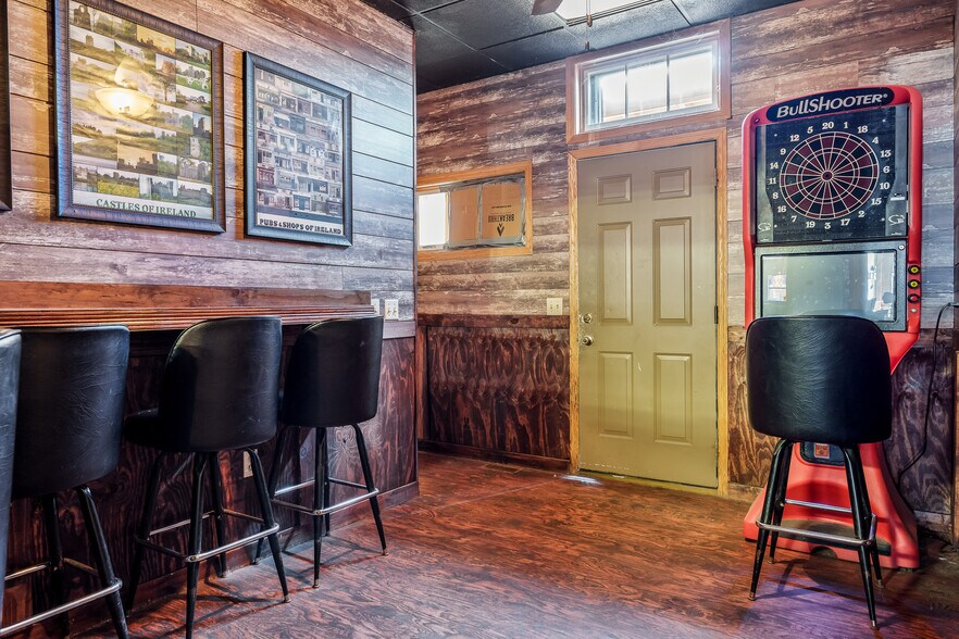 More Photos Of 209 W Main St, Genoa Bar For Sale