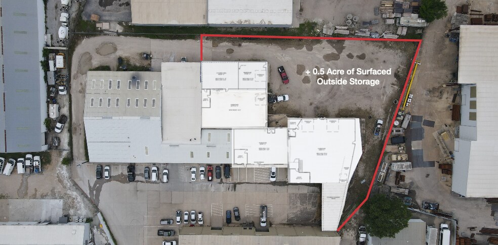 More Photos Of 3401 N Sylvania Ave, Fort Worth Warehouse For Lease