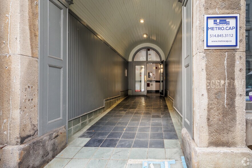 More Photos Of 59-71 Rue De Brésoles, Montréal Loft Creative Space For Lease